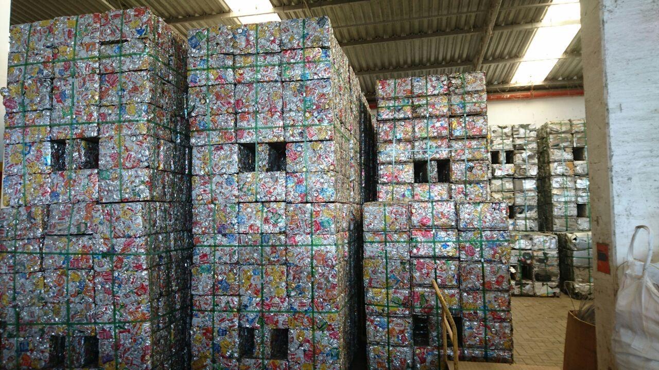 Metal-Aluminium-Aluminium UBC (used beverage cans)-Packaging-Baled