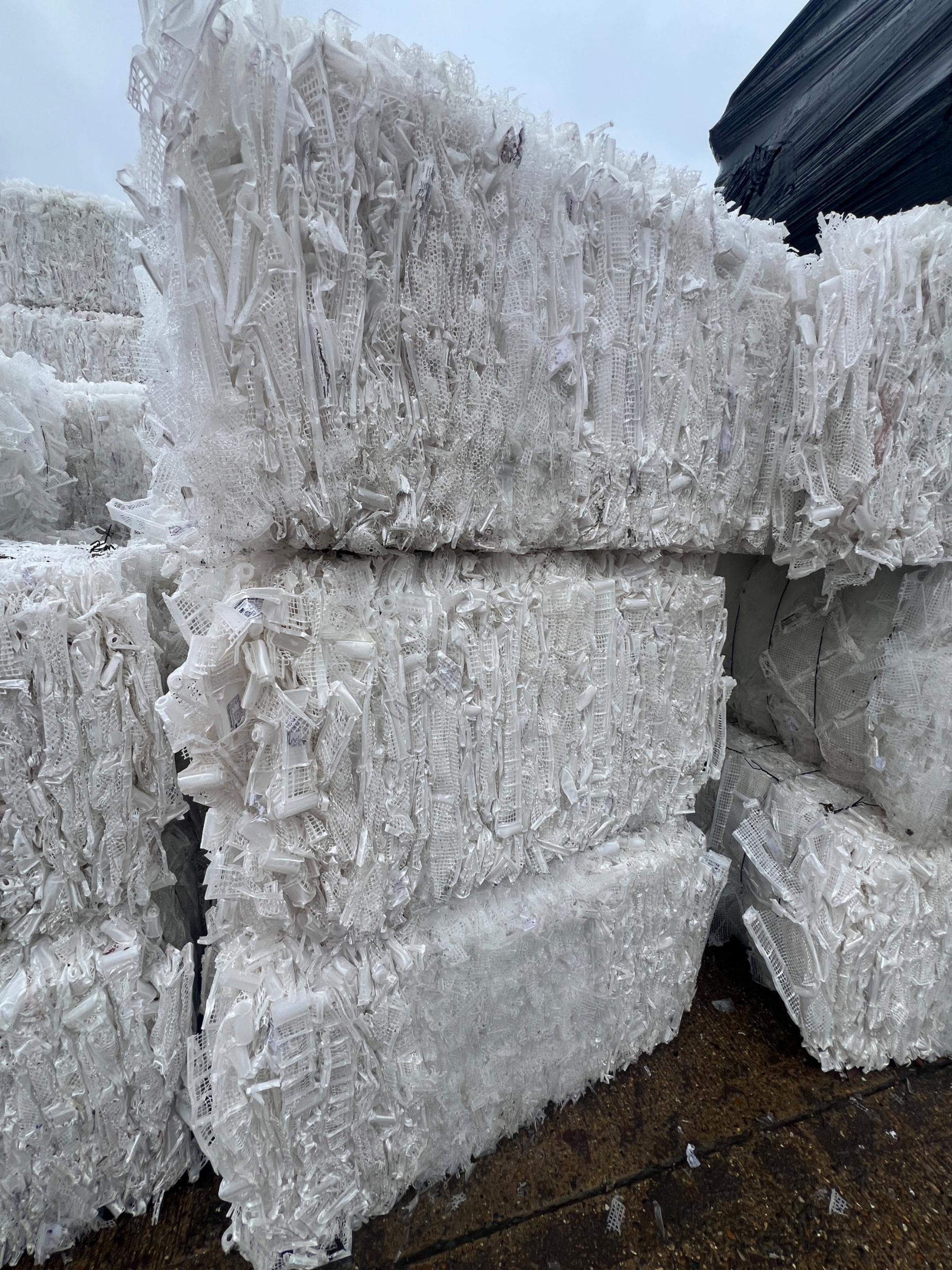 Plastic-PP-PP crates-Packaging-Baled