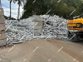 Plastic-PVC-PVC window frames-Construction & Demolition-Loose