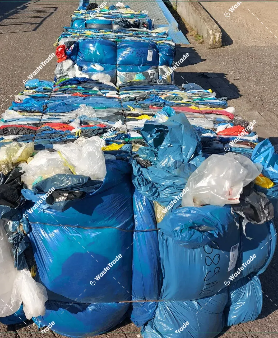 LDPE/LLDPE-Mixed coloured film (70/30)