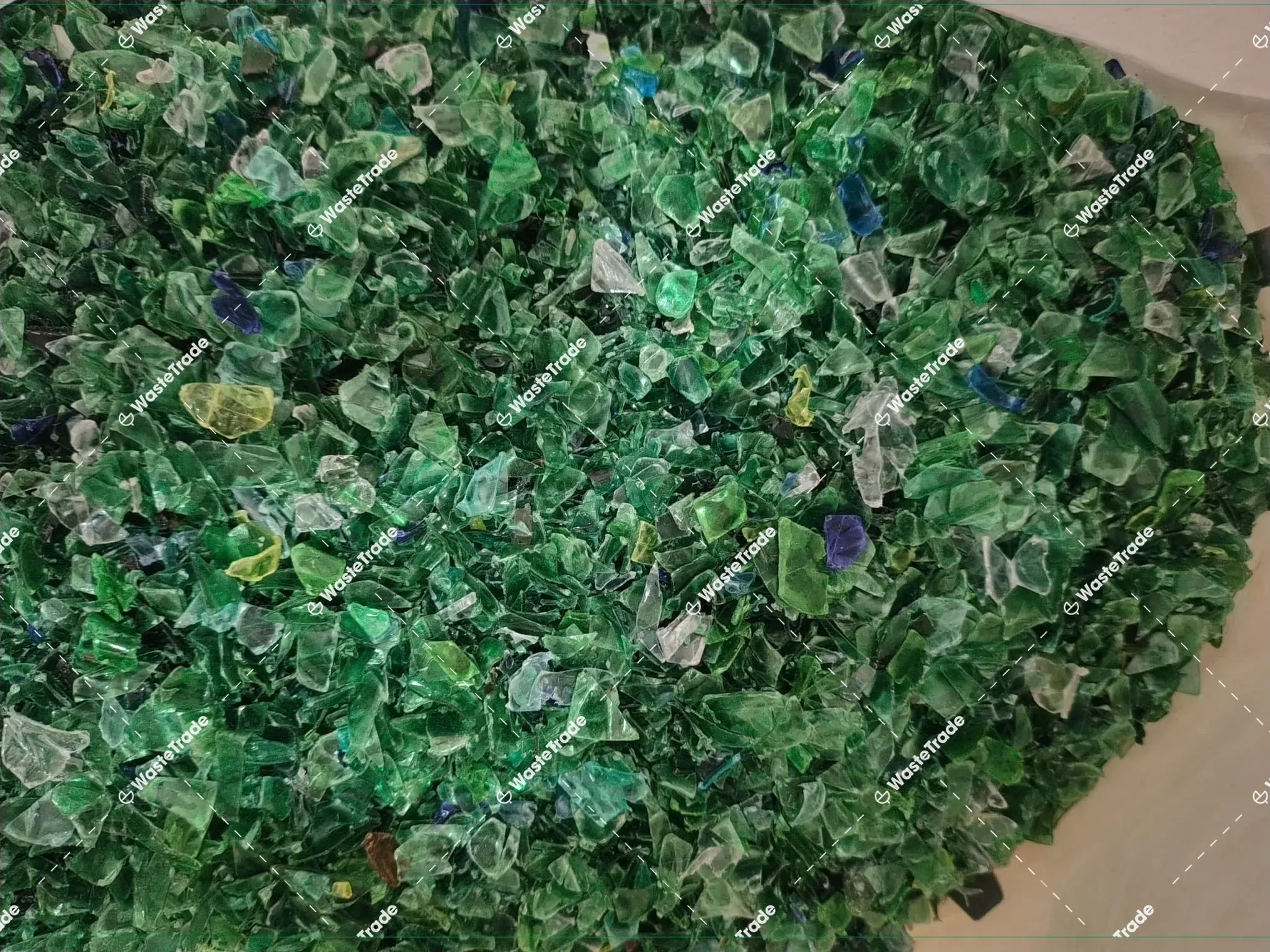 Plastic-PET-Jazz flake — cold washed-Sorting / Treatment-Flake — cold washed