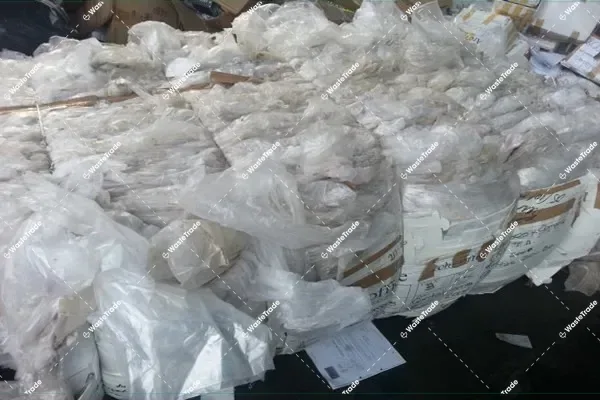 Plastic-LDPE/LLDPE-98/2 clear film-Packaging-Baled