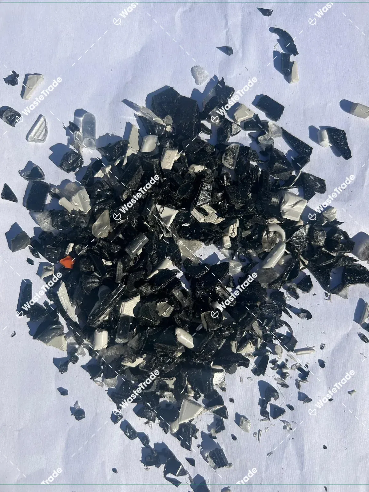 Plastic-PC-PC regrind-Sorting / Treatment-Regrind