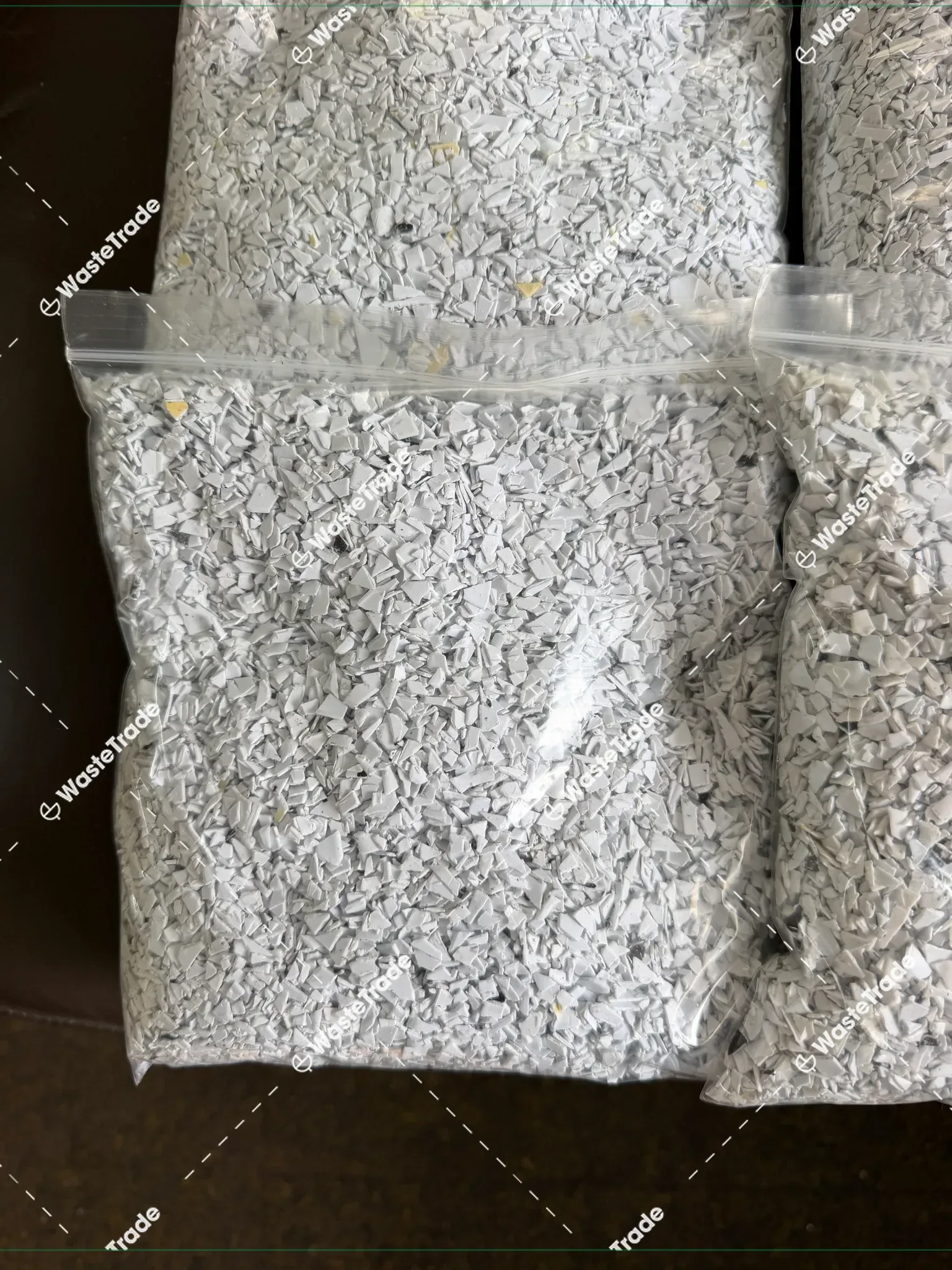 PS-PS automotive trays