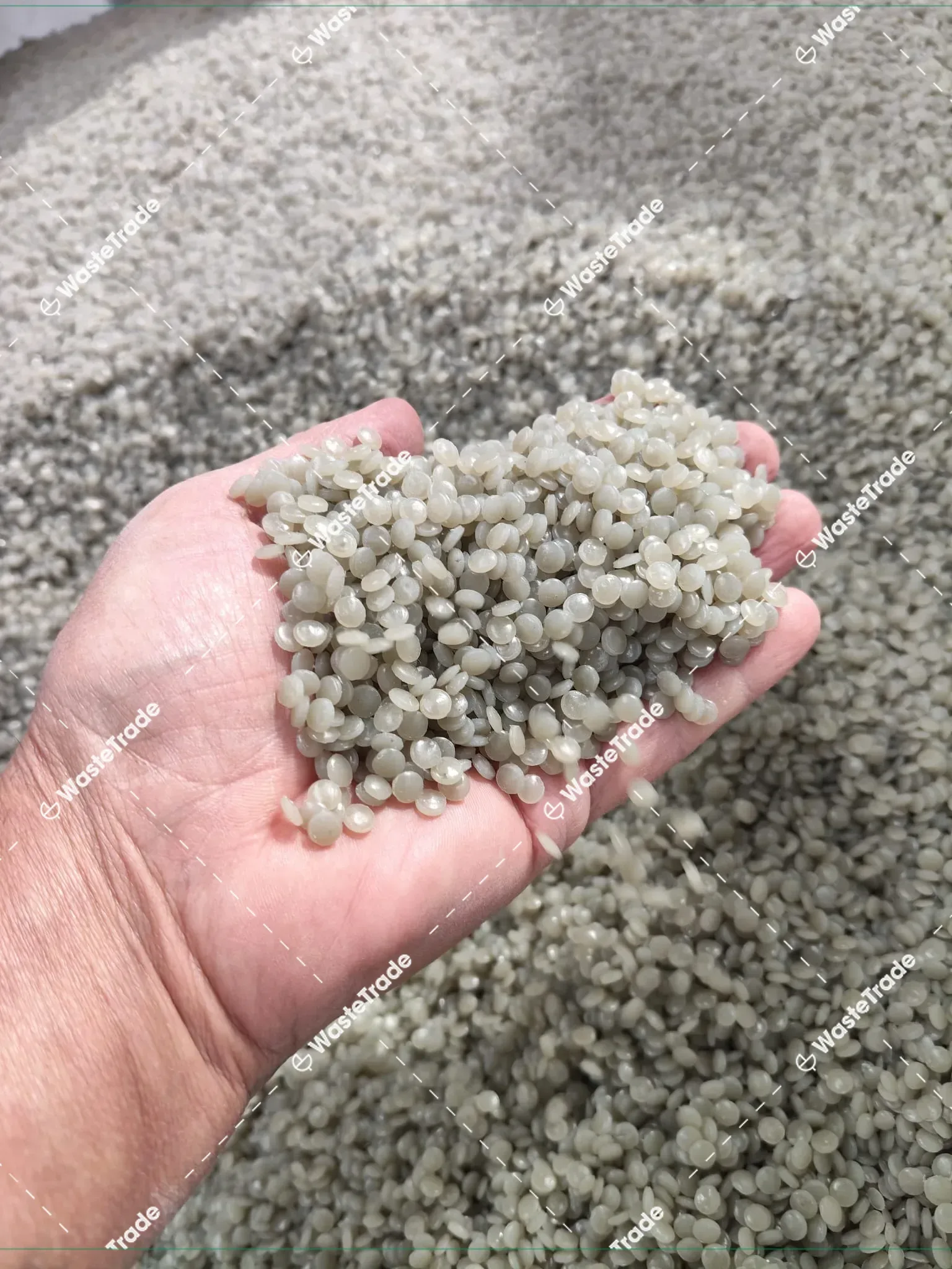 LDPE/LLDPE-LDPE pellet — natural
