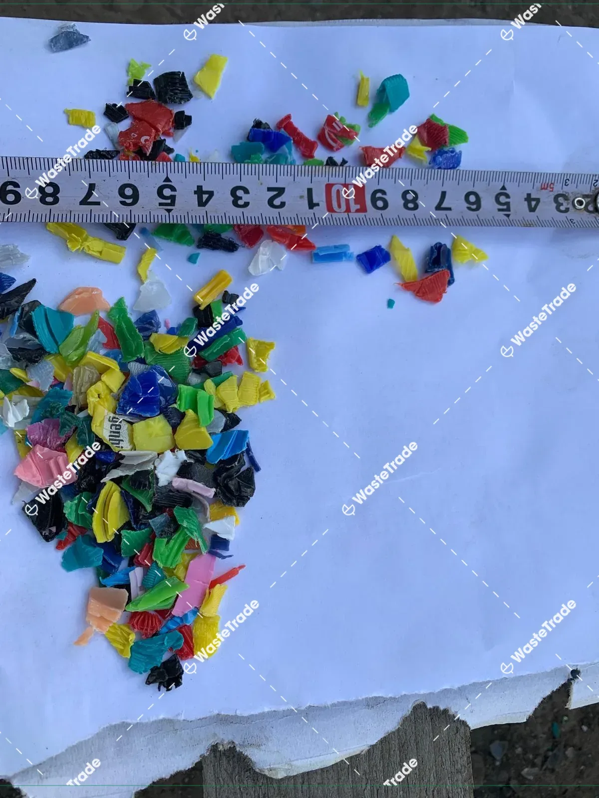 HDPE-Coloured HDPE regrind