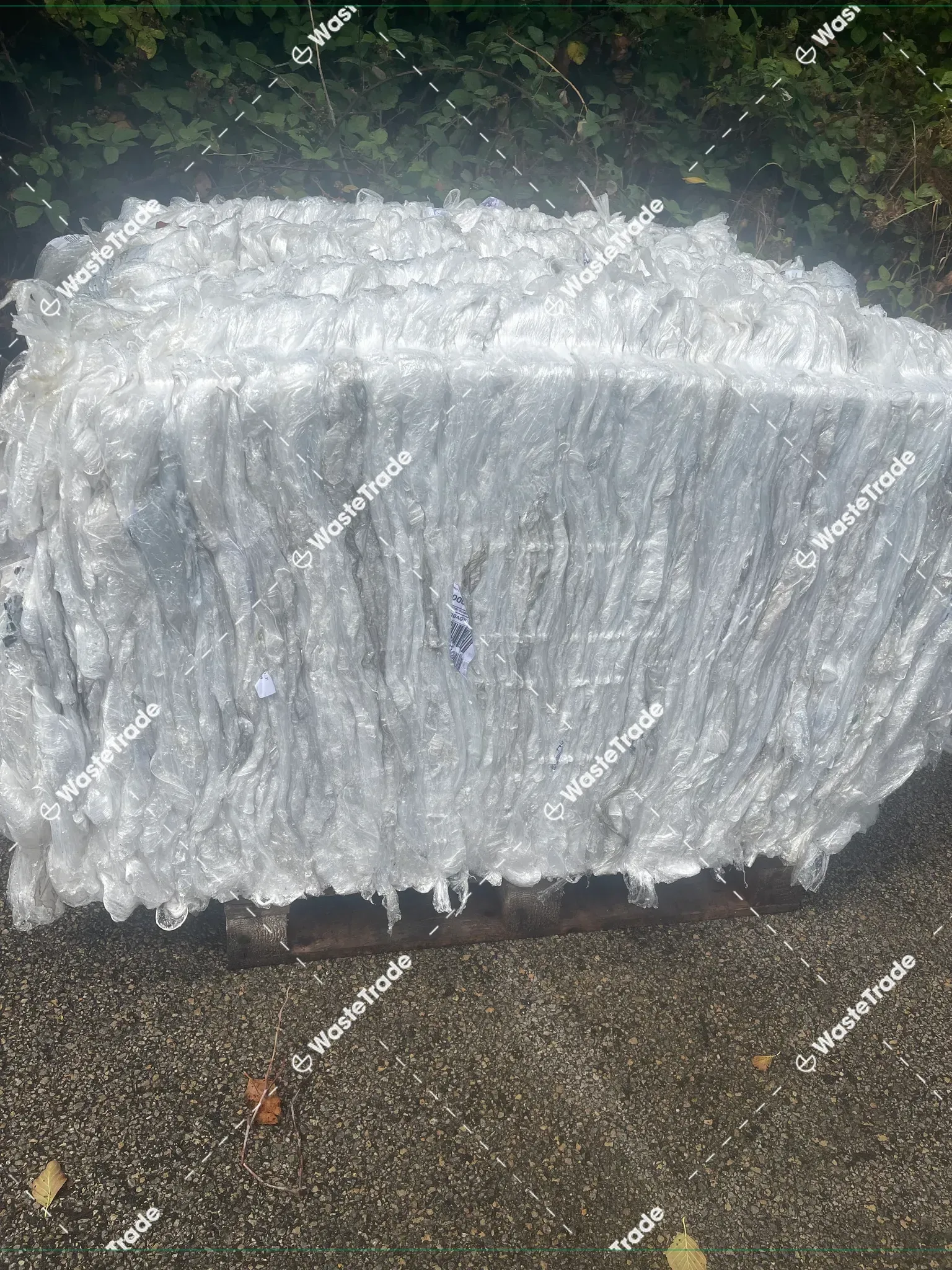 Plastic-LDPE/LLDPE-98/2 clear film-Packaging-Baled