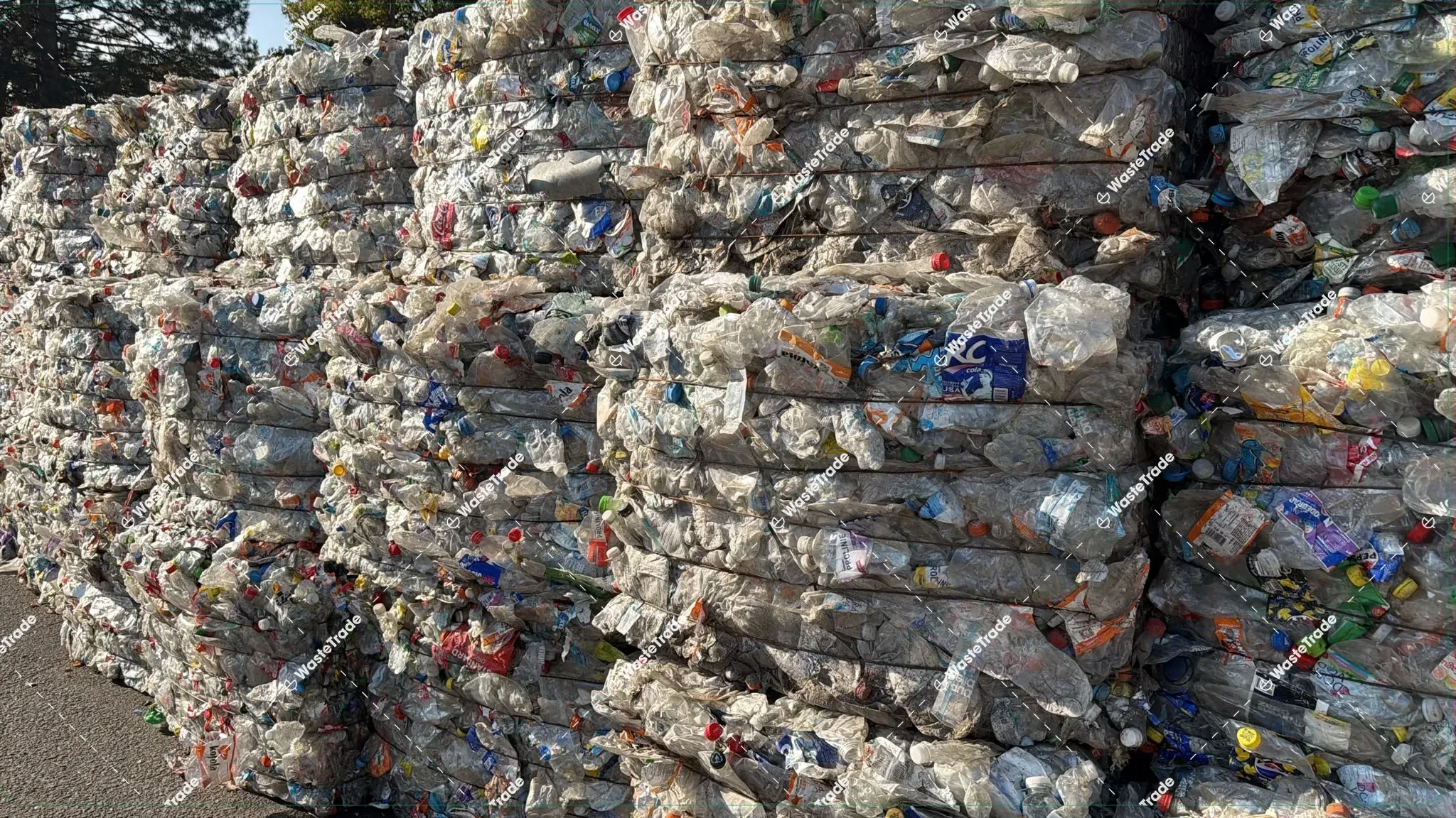 PET-Bottles — clear (water/CSD)